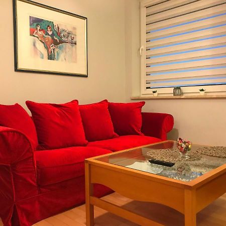 キェルツェApartament "Cleopatra 3" Z Miejscem Parkingowym, Faktury Vatアパートメント エクステリア 写真