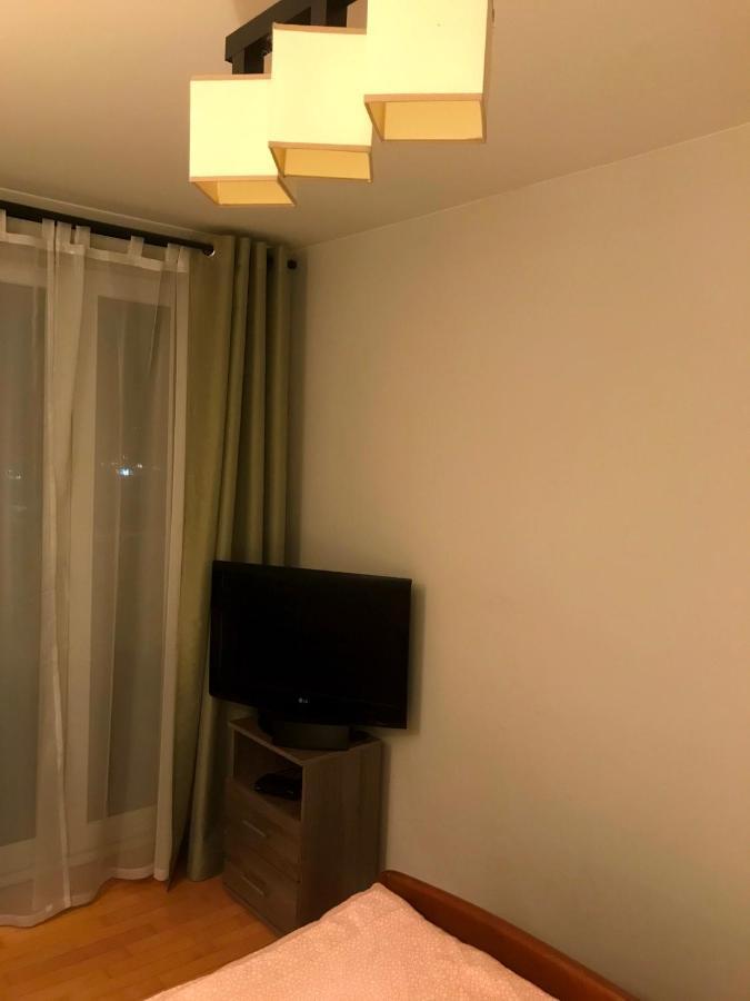 キェルツェApartament "Cleopatra 3" Z Miejscem Parkingowym, Faktury Vatアパートメント エクステリア 写真