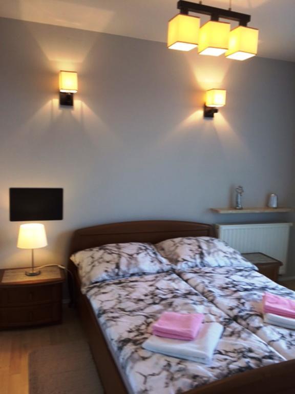 キェルツェApartament "Cleopatra 3" Z Miejscem Parkingowym, Faktury Vatアパートメント エクステリア 写真