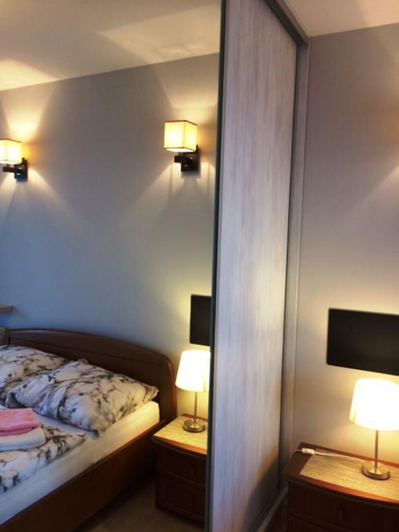 キェルツェApartament "Cleopatra 3" Z Miejscem Parkingowym, Faktury Vatアパートメント エクステリア 写真