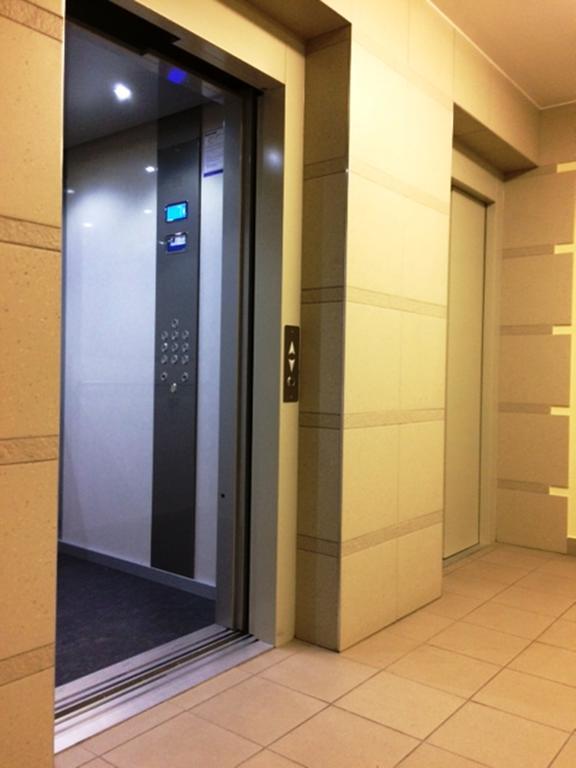 キェルツェApartament "Cleopatra 3" Z Miejscem Parkingowym, Faktury Vatアパートメント エクステリア 写真